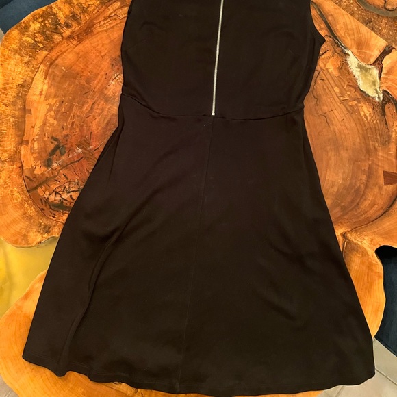 New York & Company Size M Little Black Dress - Picture 3 of 9